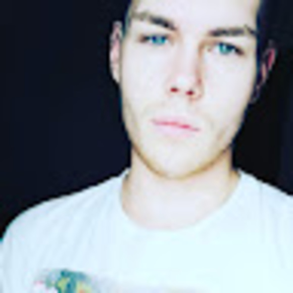 Meet your Posher, Marcus - Picture 1 of 1